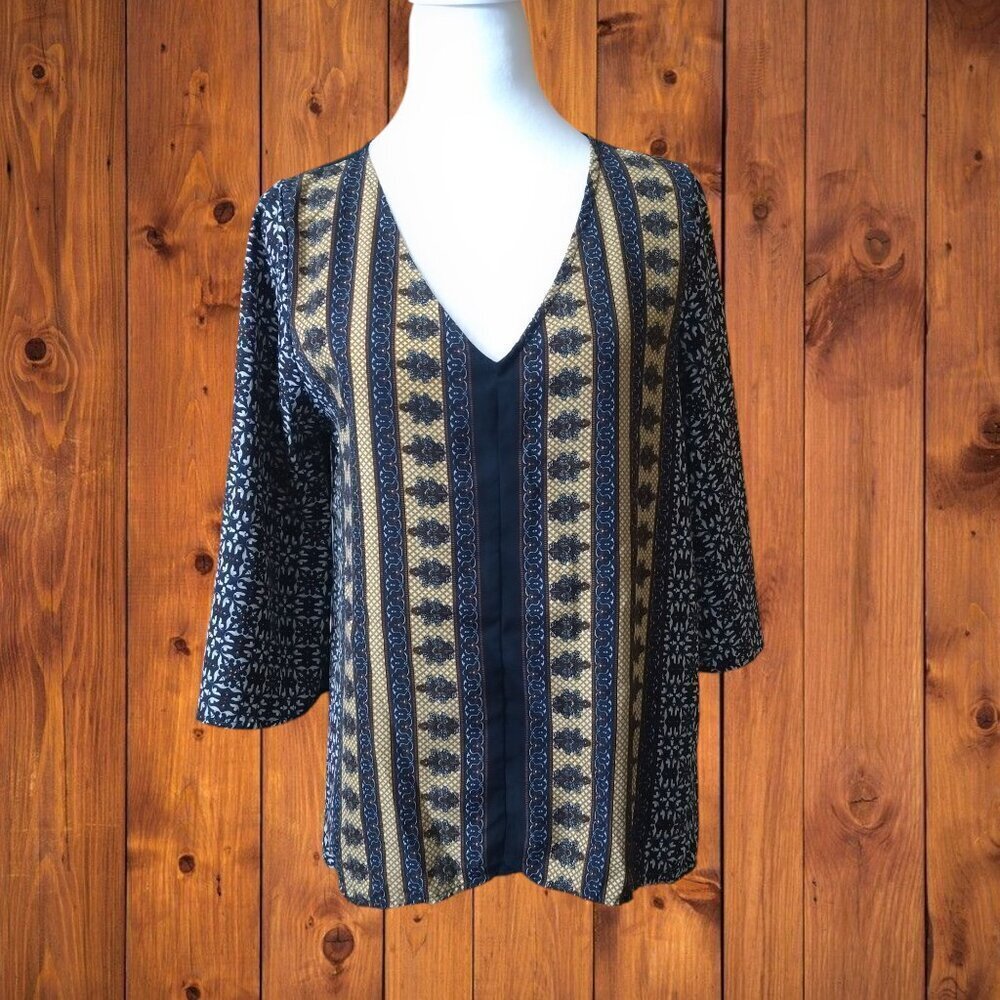Alya Size Small Blue Multi-Colored V-Neck Pullover 3/4 Bell Sleeve Blouse Boho